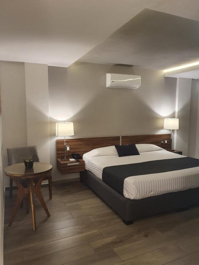 Estanza Hotel & Suites Morelia Zewnętrze zdjęcie