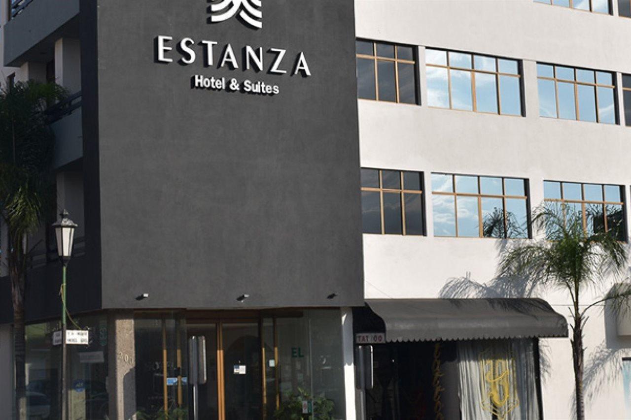 Estanza Hotel & Suites Morelia Zewnętrze zdjęcie