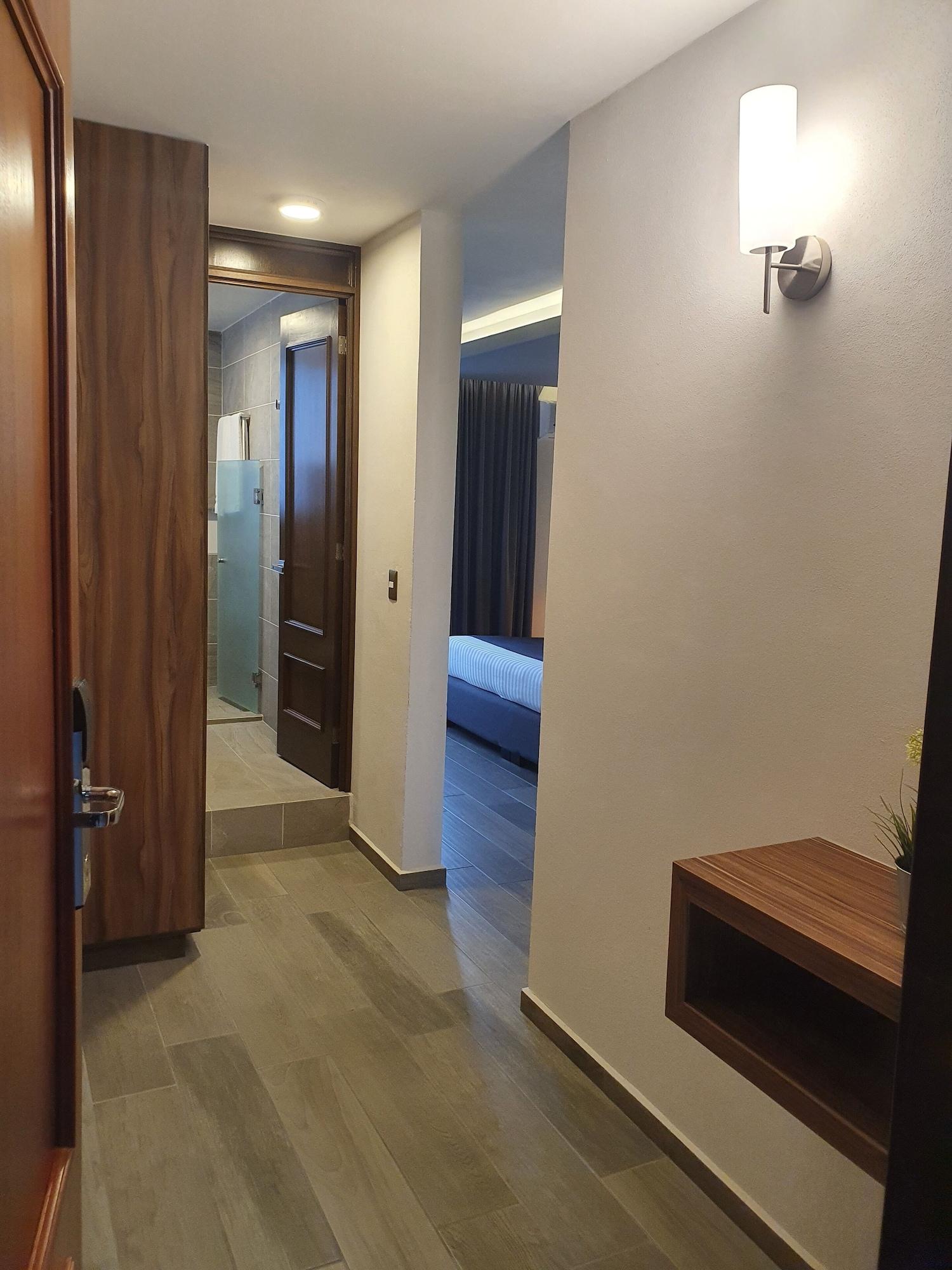Estanza Hotel & Suites Morelia Zewnętrze zdjęcie