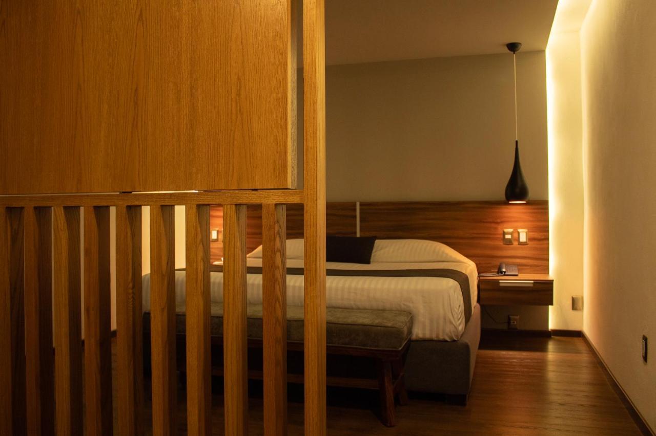 Estanza Hotel & Suites Morelia Zewnętrze zdjęcie